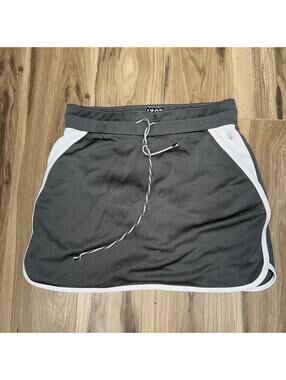 Izod Golf Gray White Drawstring Elastic Skort Size Small